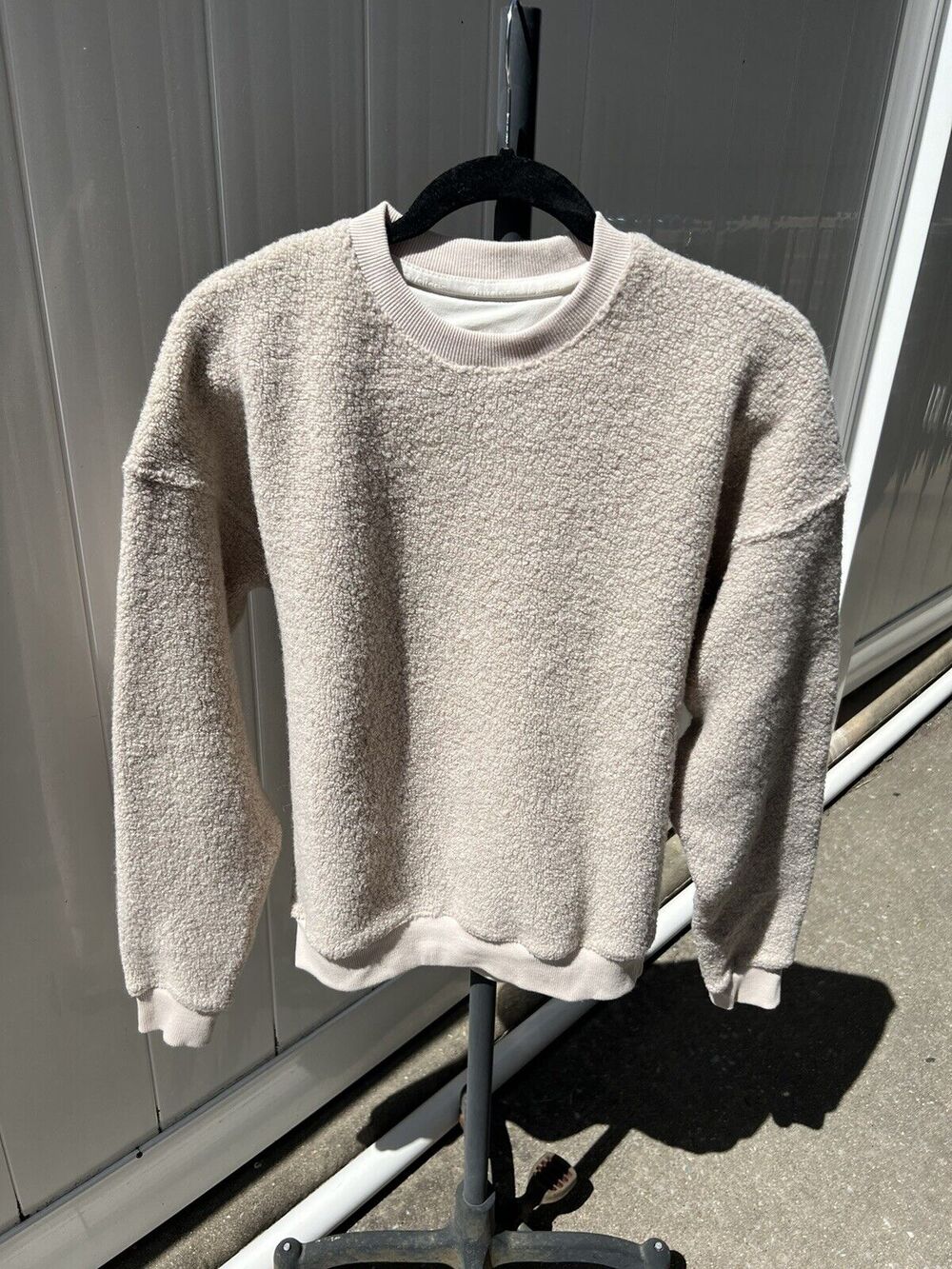 Outdoor Voices Oatmeal Crewneck Fleece Sports Sweatshirt Size Small S